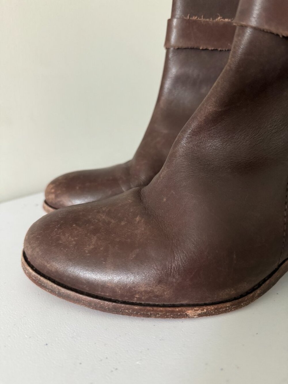 Frye Malorie Knotted Short Heeled Bootie Womens 9.5M Brown Leather 76117, 347611 - Picture 3 of 15